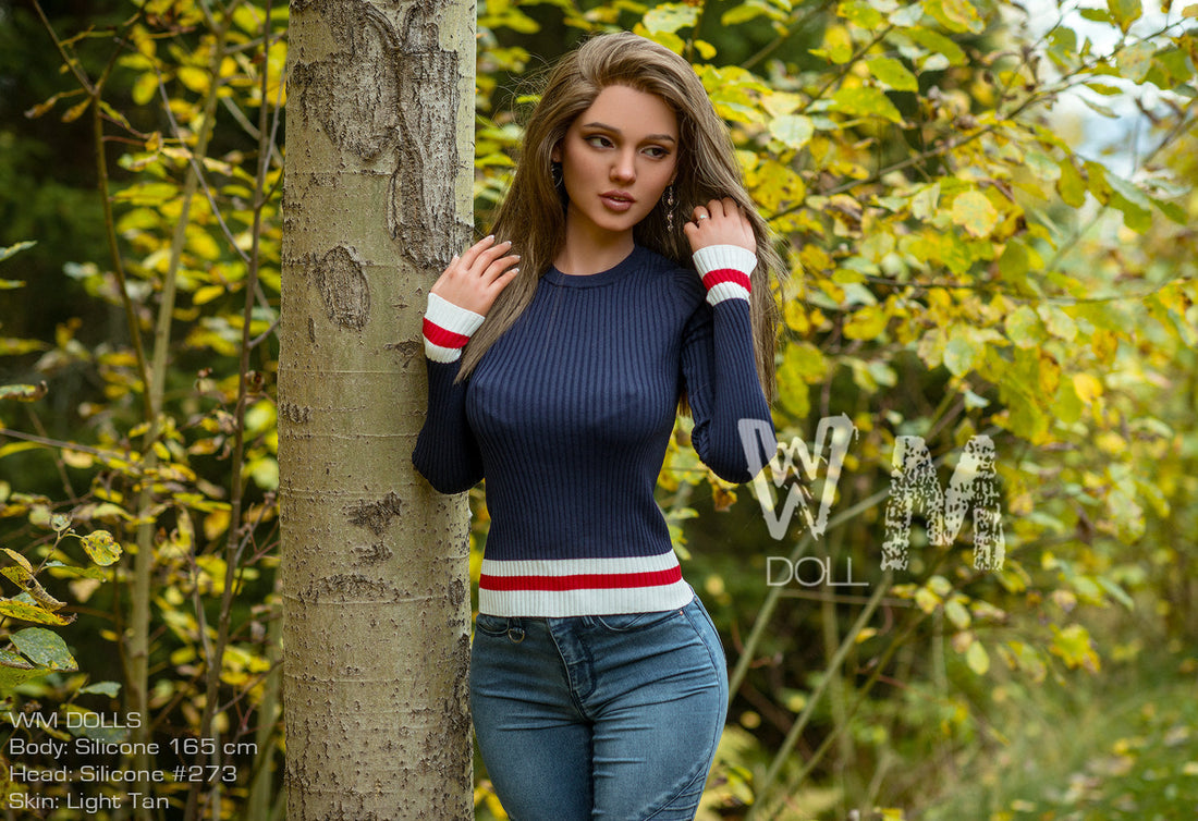 How to Choose Perfect Clothing for Sex  Dolls?