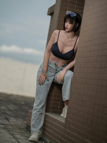 F4642—170cm(41kg) Cカップ リアルなシリコン製男性向け中国製セックス人形 | Zelex Doll