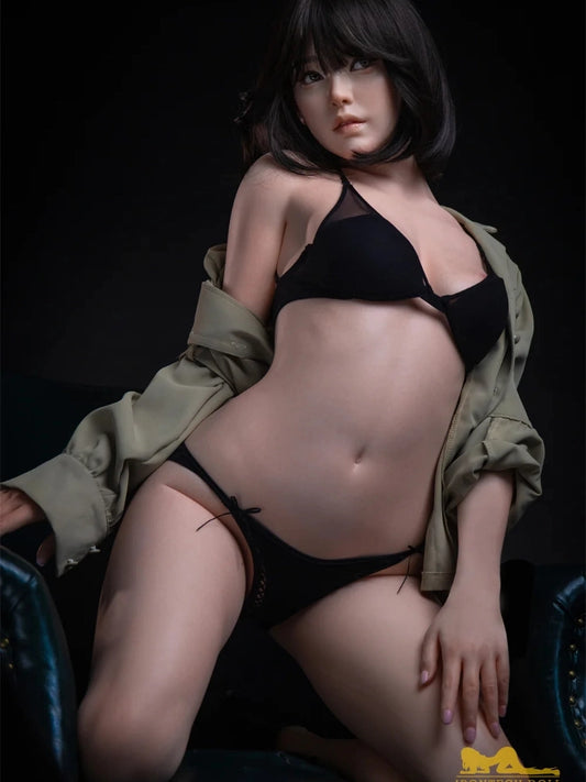 F2023-163cm(5.3ft) B Cup Silicone Life-Size Japanese Flat Chest Doll – Petite Proportions｜Irontech Doll