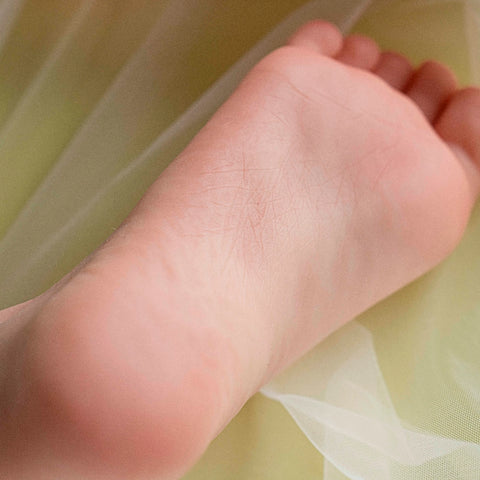 V32 - Ultra-Soft Silicone Feet — Real Feel Footjob Sex Toy with Foot Sex