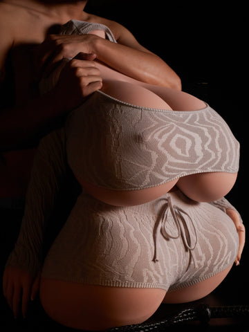 T908(94.8lbs)Cinnamon- SSBBW TPE Torso Sex Doll with Huge Breasts｜Cliamx Doll Classic