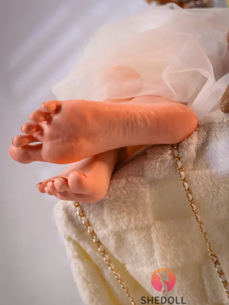 TPE versus silicone foot fetish toy material comparison for touch and durability